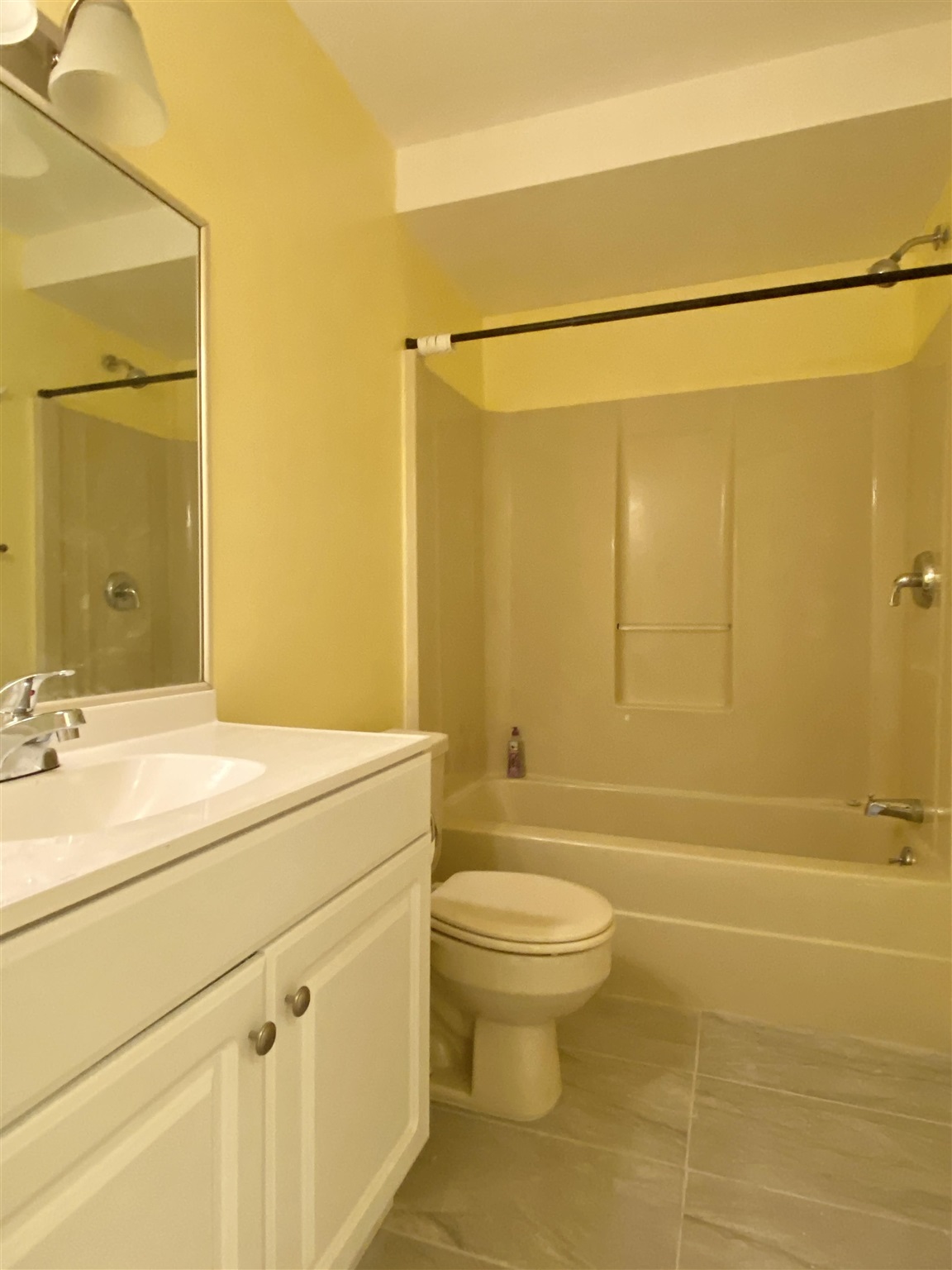 50 Brookside Drive, Unit I4 Exeter, NH 03833 - Photo 9 of 21