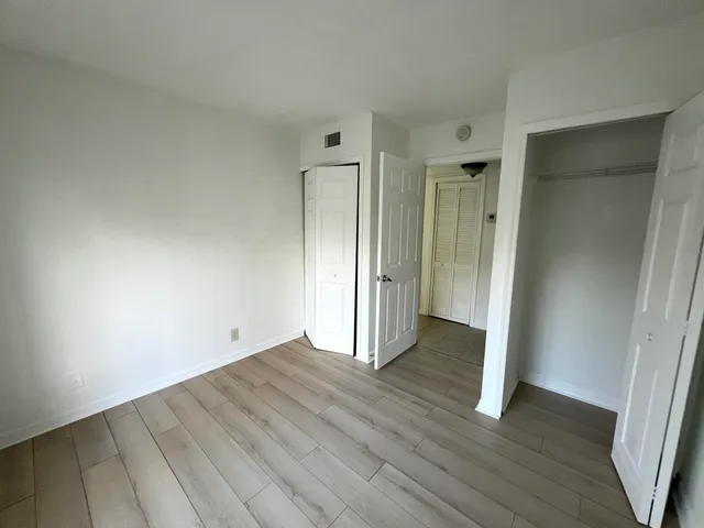 $2,000 | 1115 Green Pine Boulevard, Unit D1, West Palm Beach, FL 33409