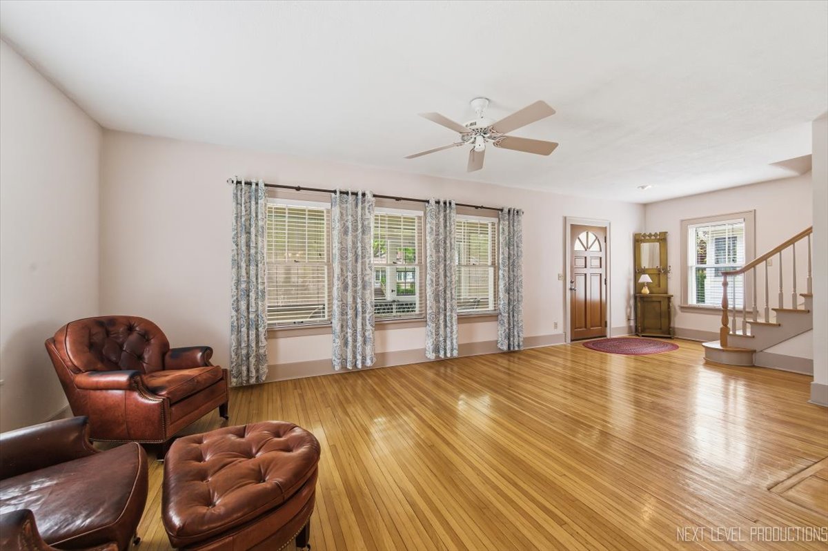 622 Edison Street Geneva, IL 60134 - Photo 7 of 31