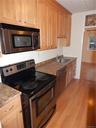 $2,550 | 414 Benedict Avenue, Unit 1D, Tarrytown, NY 10591