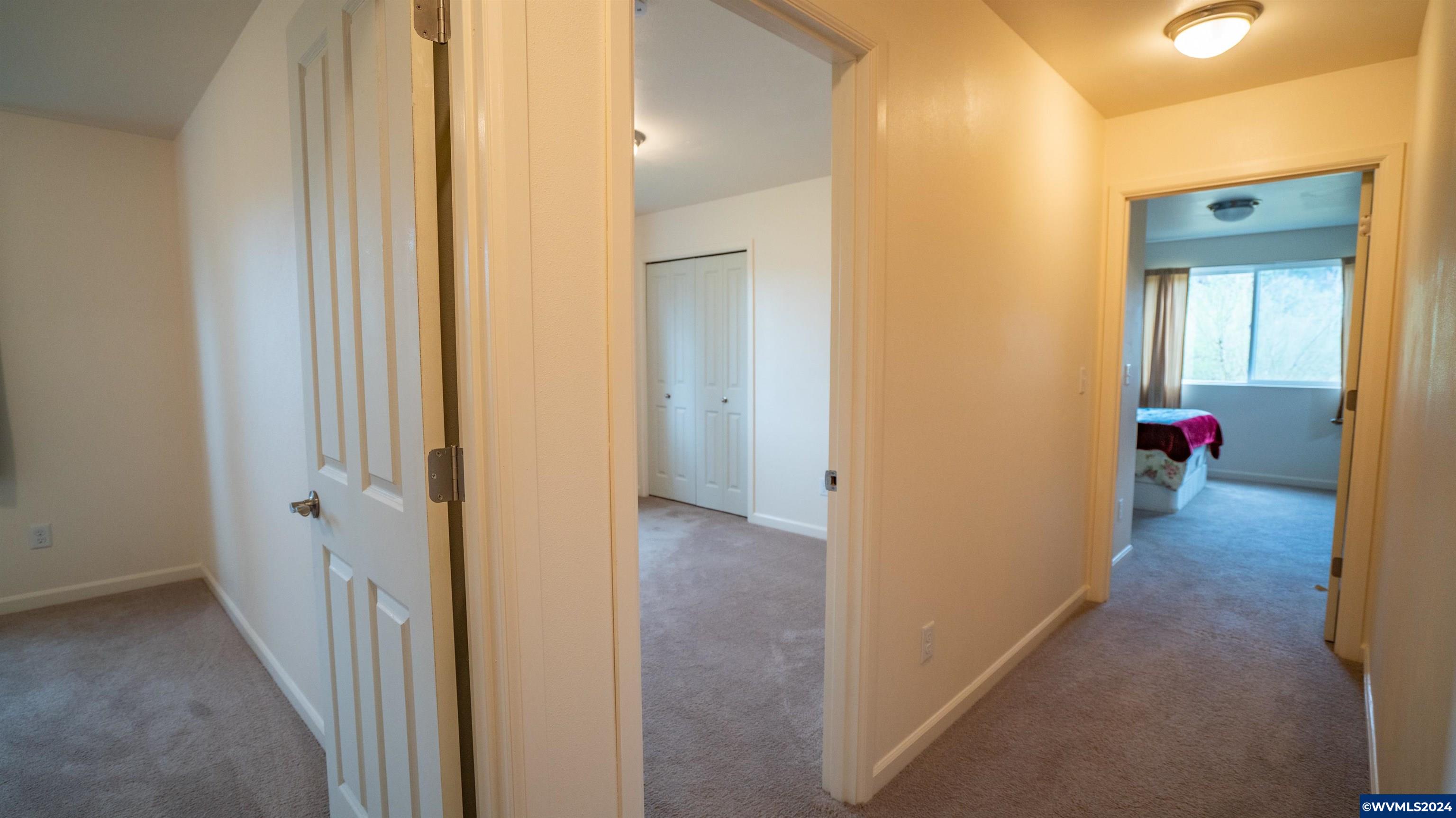 37082 Goats Road Springfield, OR 97478 - Photo 12 of 35