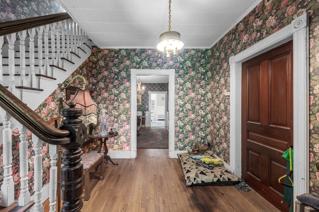 415 Maple Street Springfield, MA 01105 - Photo 3 of 40