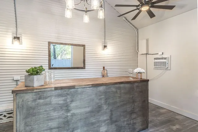 $12,000 | 203 Leland Street, Austin, TX 78704