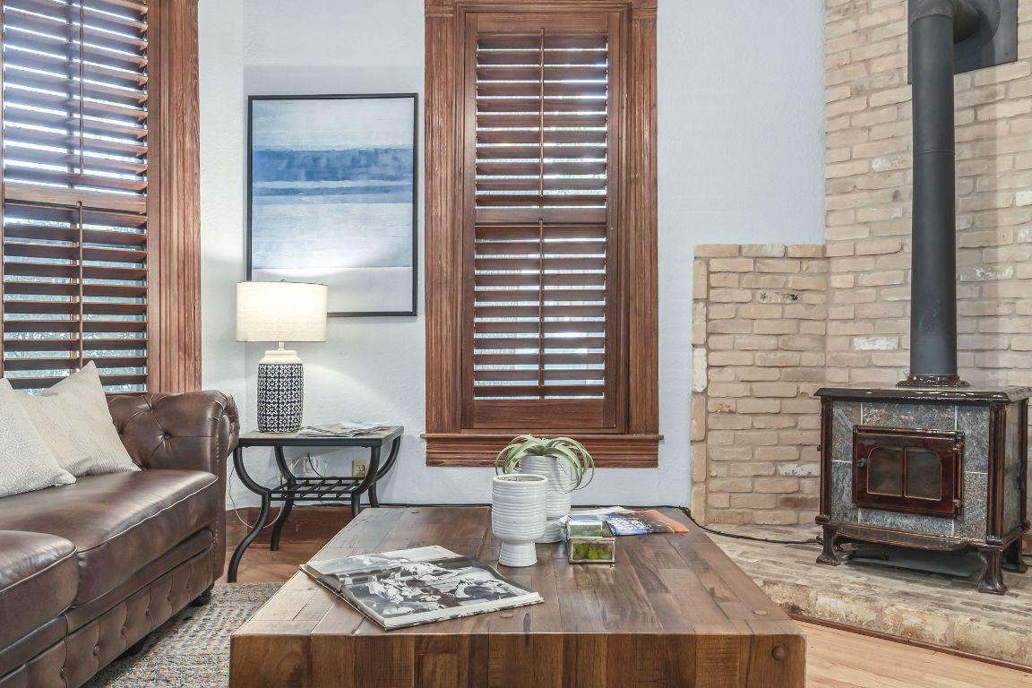 203 Leland Street Austin, TX 78704 - Photo 7 of 38 Front Living Room-Main House