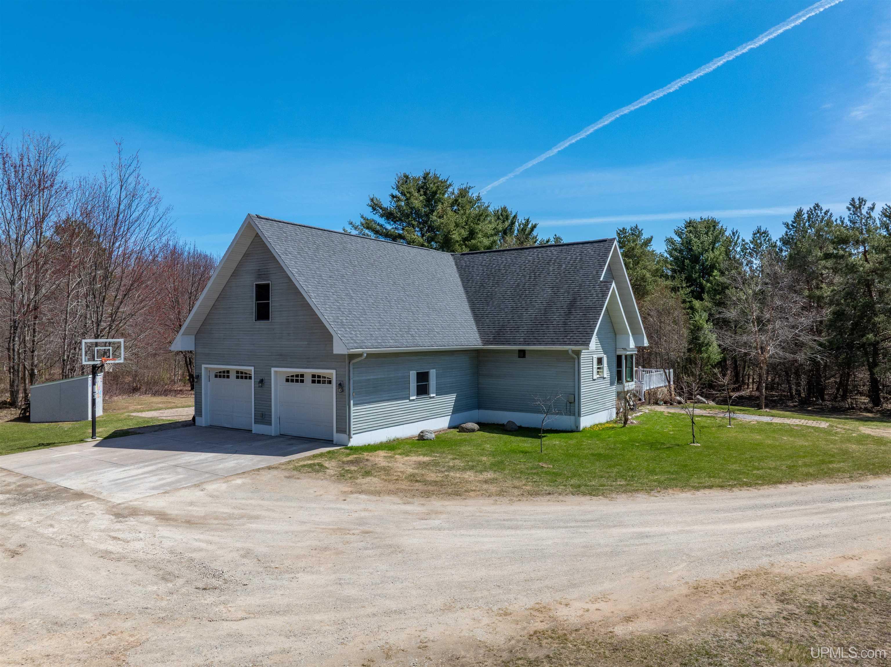 N6536 Alger Heights Road Munising, MI 49862 - Photo 28 of 39