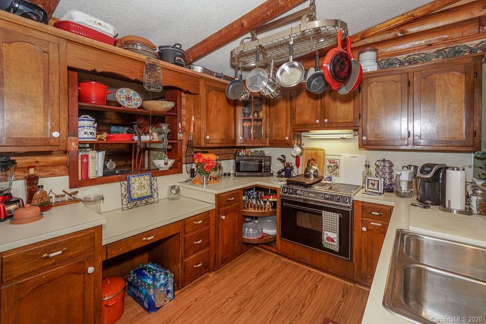 1471 J J Rhyne Reep Road Vale, NC 28168 - Photo 15 of 43 a kitchen with a stove and a sink