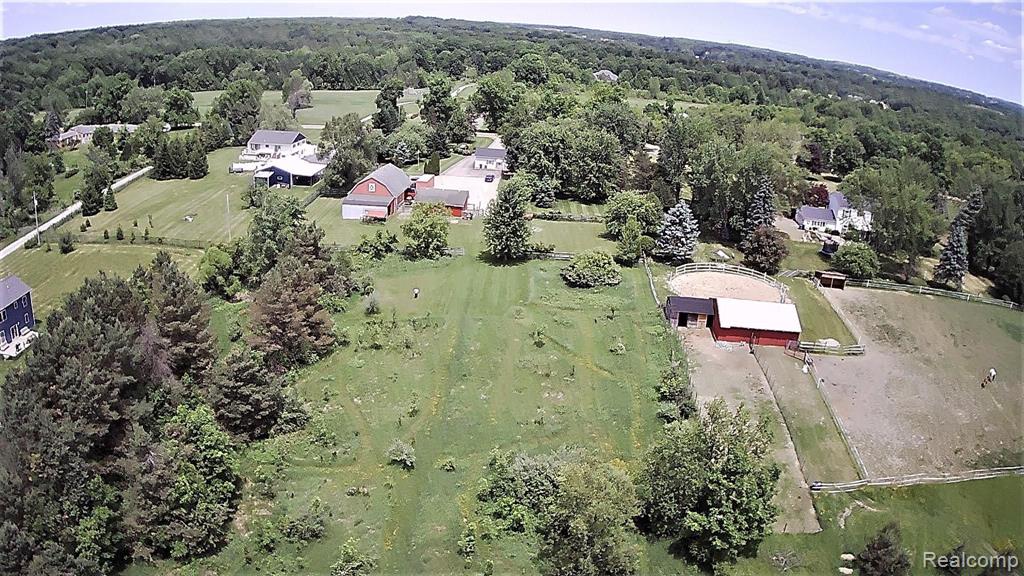 8320 Allen Road Fenton, MI 48430 - Photo 59 of 66