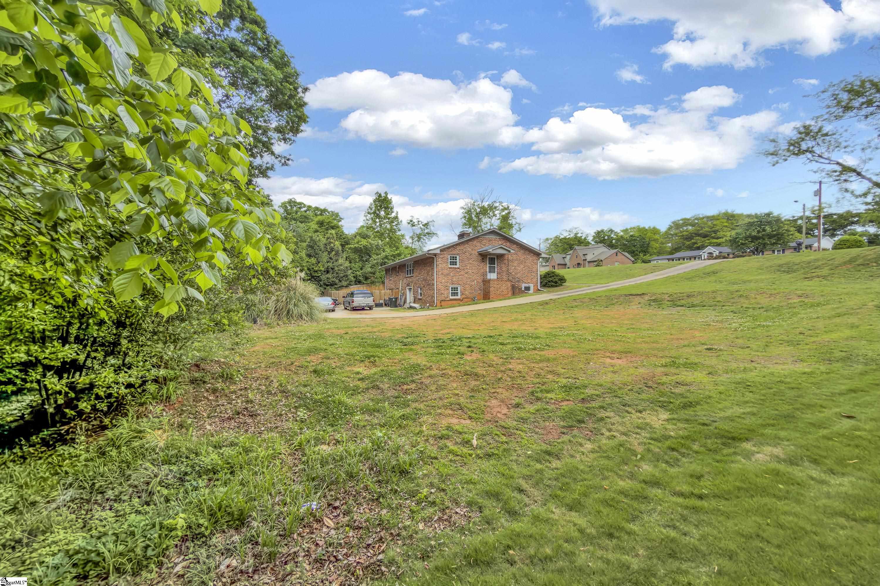 720 Parkins Mill Road Greenville, SC 29607 - Photo 29 of 34 Gallery Image 29