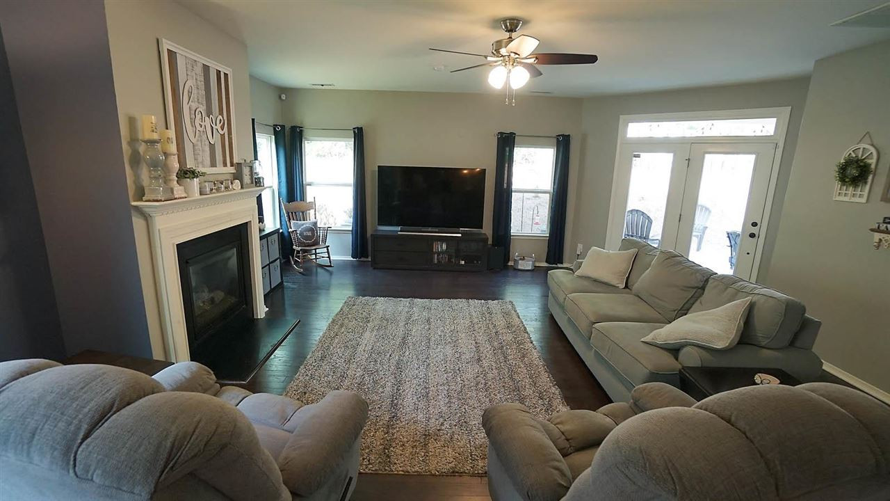 127 Daneborg Road Durham, NC 27703 - Photo 10 of 26 Family Room