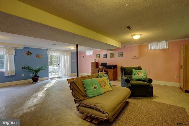 102 Lexington Road York, PA 17402 - Photo 18 of 28