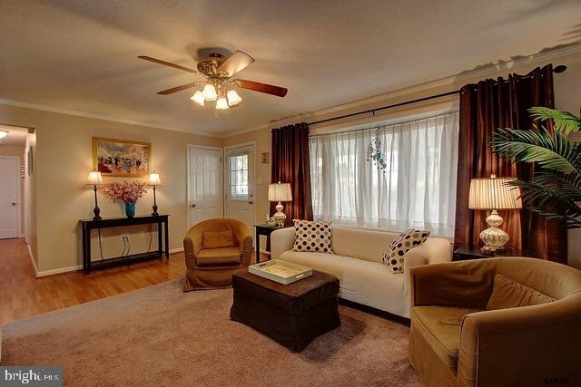 102 Lexington Road York, PA 17402 - Photo 3 of 28