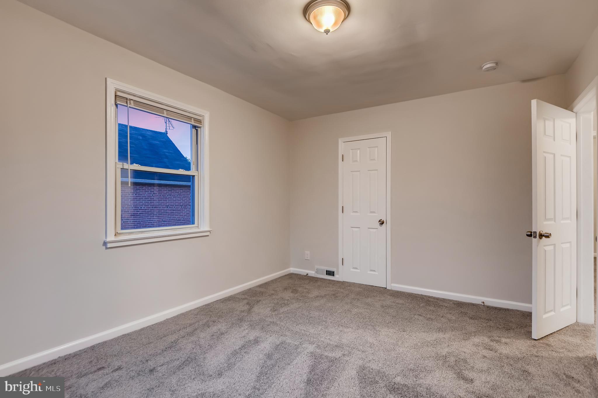 1615 Gleneagle Road Baltimore, MD 21239 - Photo 19 of 32 Bedroom!