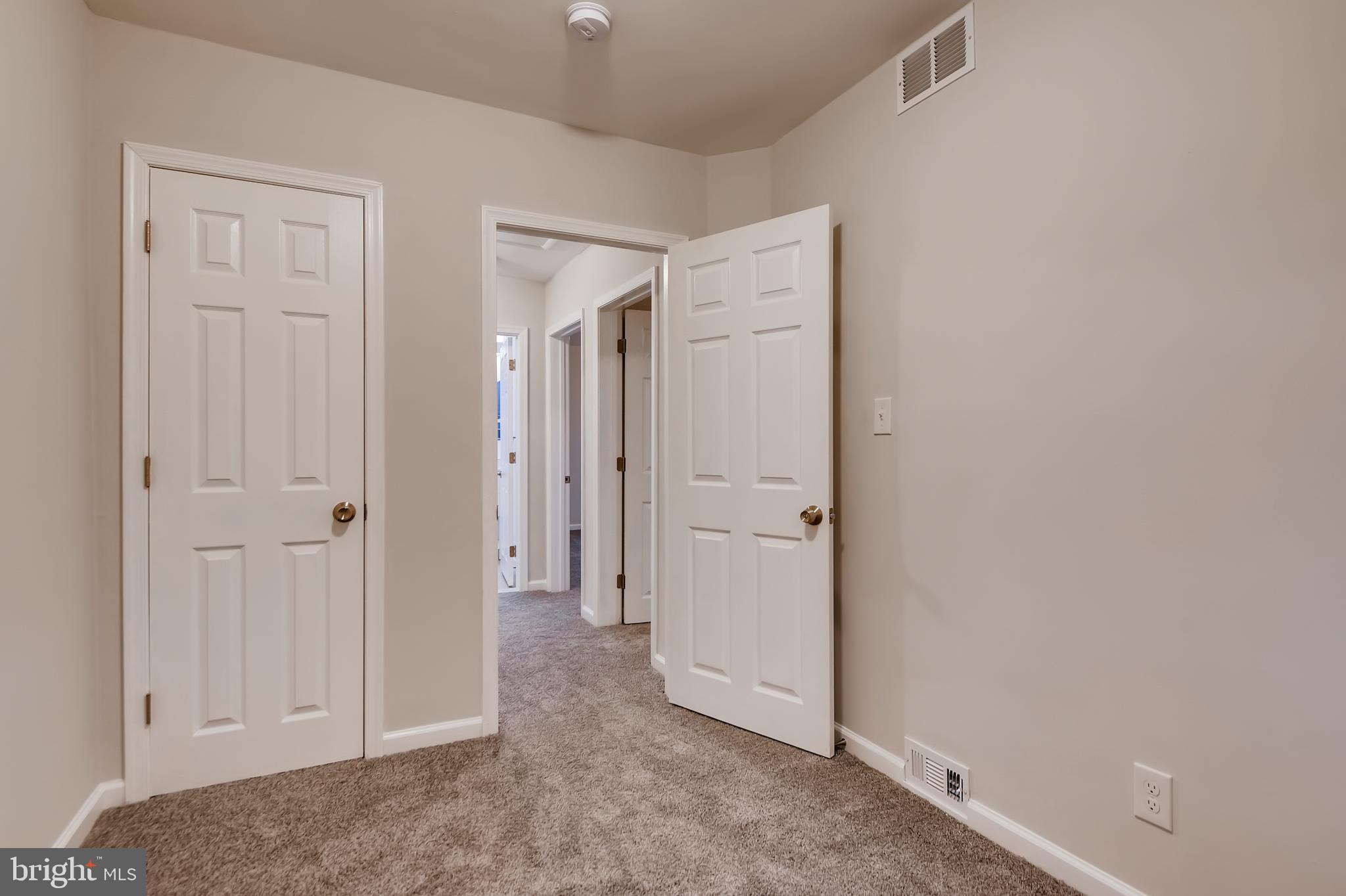 1615 Gleneagle Road Baltimore, MD 21239 - Photo 23 of 32 Bedroom!