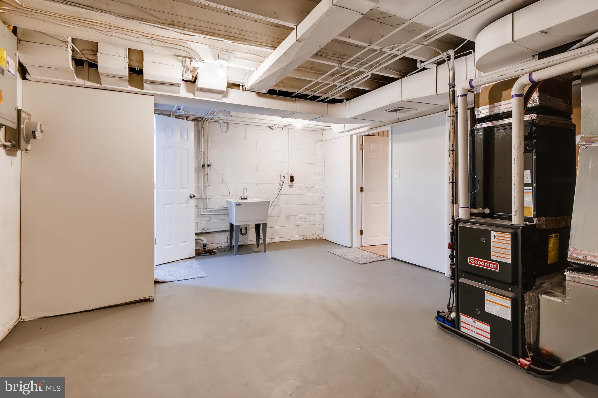 1615 Gleneagle Road Baltimore, MD 21239 - Photo 31 of 32 Updated Utilities!