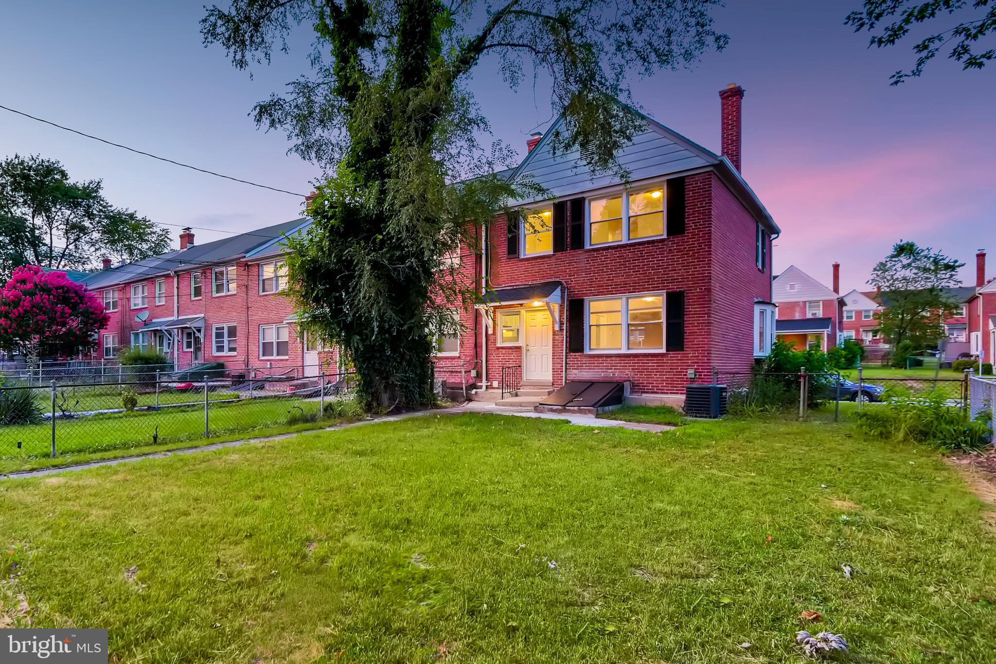 1615 Gleneagle Road Baltimore, MD 21239 - Photo 5 of 32 Back Yard!