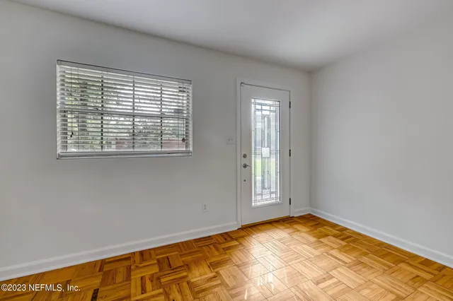 a view of empty room with window