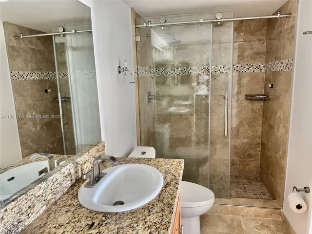 $3,100 | 3300 Northeast 192 Street, Unit 807, Aventura, FL 33180