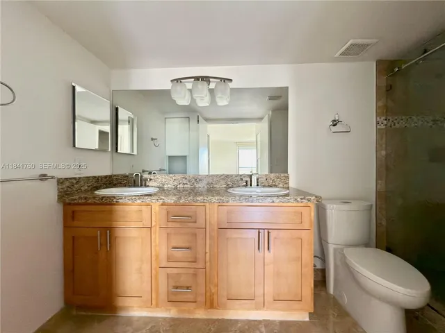 $3,100 | 3300 Northeast 192 Street, Unit 807, Aventura, FL 33180