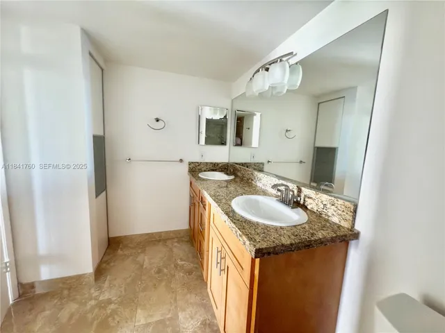 $3,100 | 3300 Northeast 192 Street, Unit 807, Aventura, FL 33180