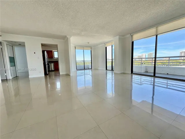 $3,100 | 3300 Northeast 192 Street, Unit 807, Aventura, FL 33180