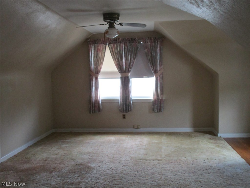28735 Alton Road Wickliffe, OH 44092 - Photo 10 of 13 Bedroom with walk in closet
