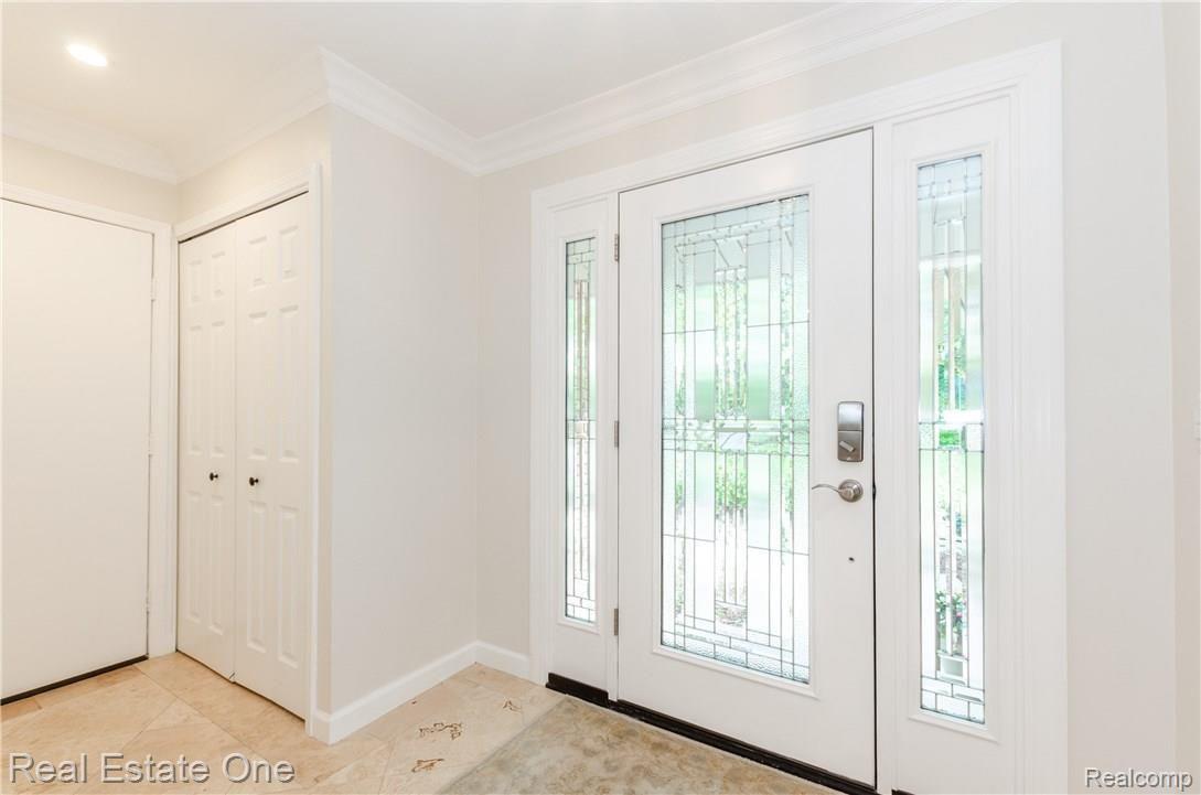 8925 North Ridge Road Plymouth, MI 48170 - Photo 16 of 52 8925 Ridge RD -0824.jpg