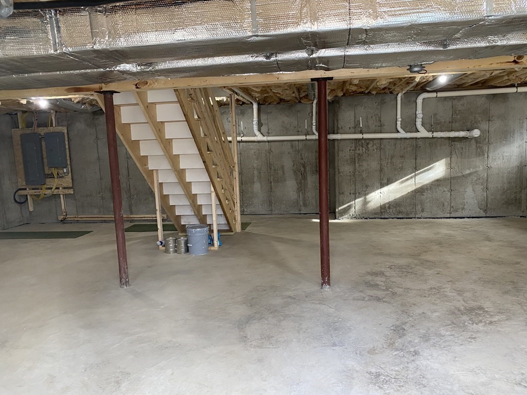 Lot 10 Glenwood Road Rutland, MA 01543 - Photo 30 of 39 a view of a room with gym equipment