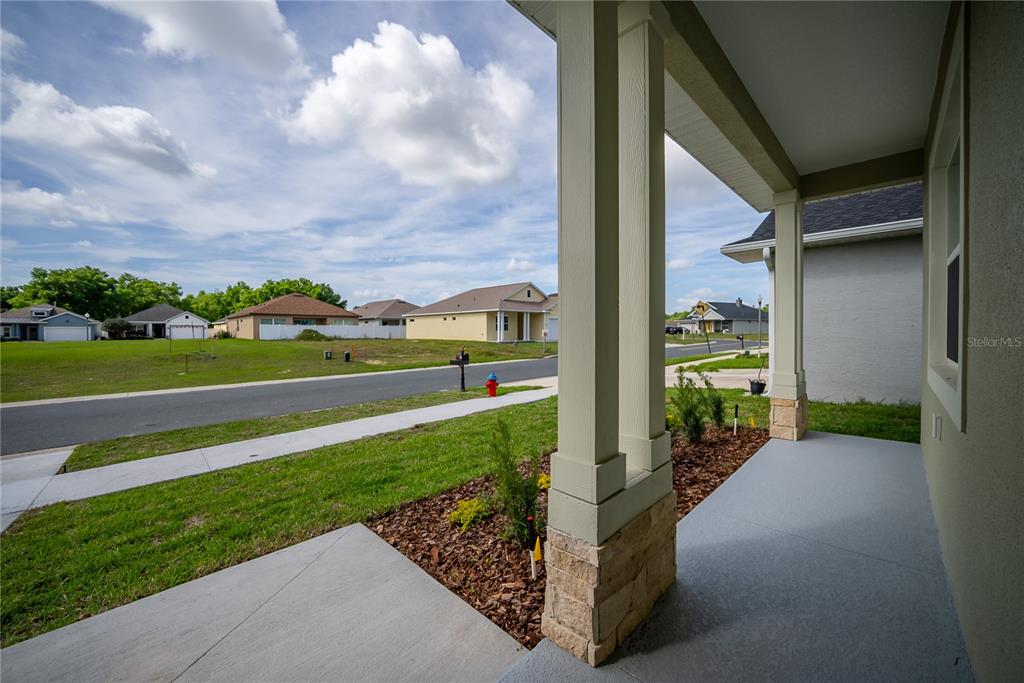 4727 Southeast 25th Loop Ocala, FL 34480 - Photo 3 of 29 a view of a city from a corridor