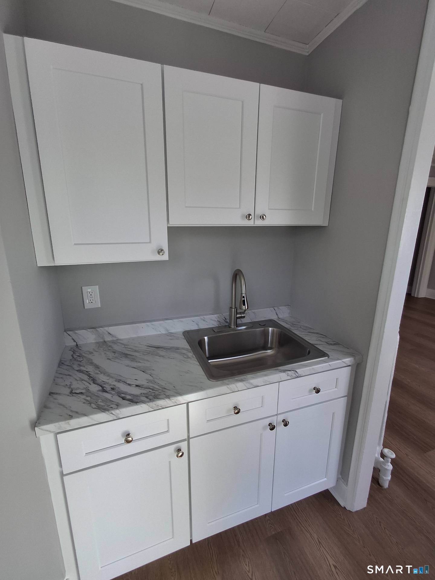 53 Washington Street Meriden, CT 06451 - Photo 9 of 10