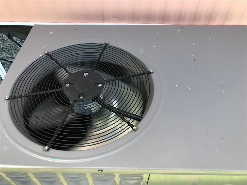 1091 Lemon Street Okeechobee, FL 34974 - Photo 13 of 19 a close view of tap