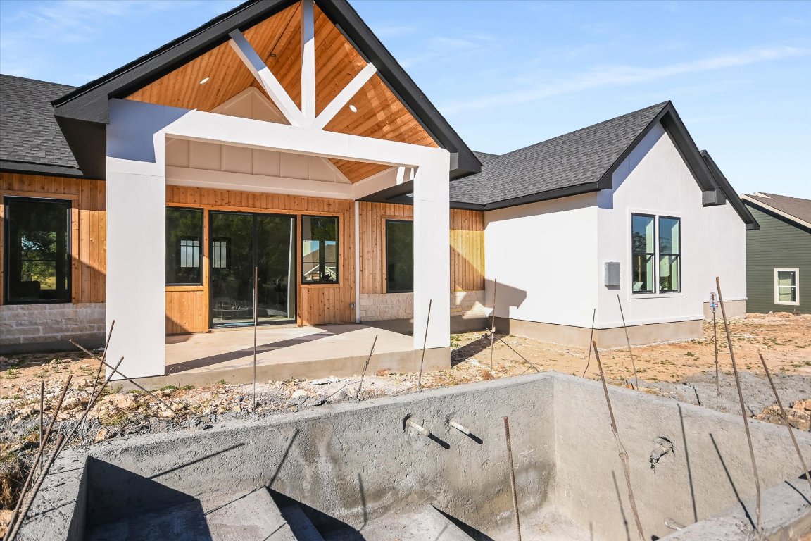 54 War Bonnet Wimberley, TX 78676 - Photo 28 of 32 a house view with a outdoor space