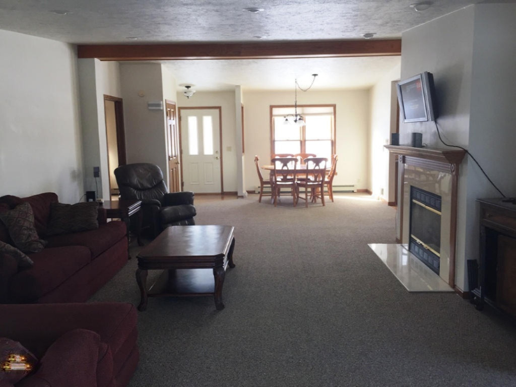 10750 Bale Road Lakeview, MI 48850 - Photo 9 of 19 IMG_0558