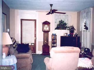 695 Mountain View Road Reading, PA 19607 - Photo 3 of 6