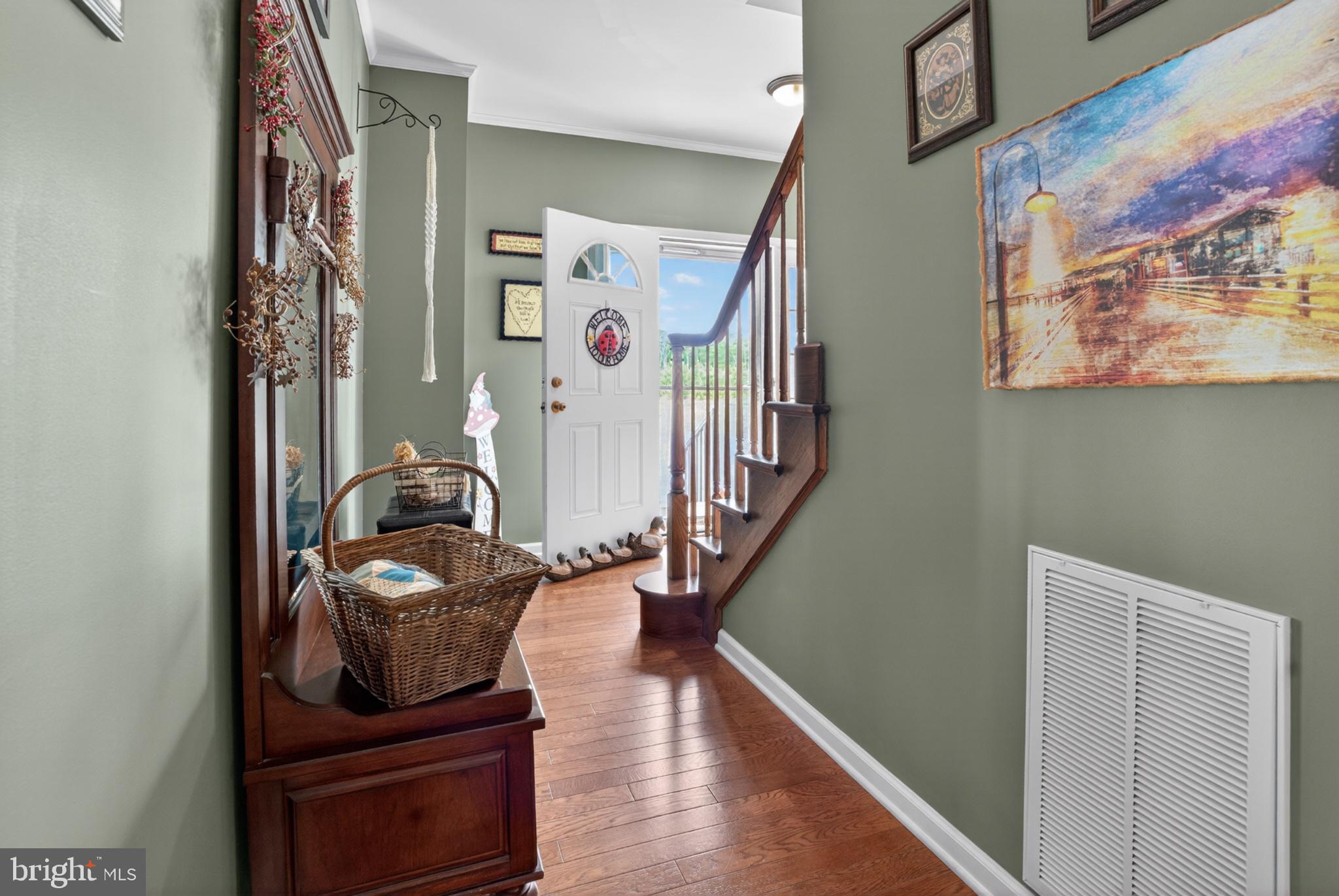 2435 Payne Road Pocomoke City, MD 21851 - Photo 23 of 75 Welcoming entryway with charm.