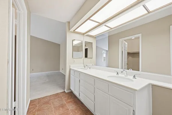 $819,999 | 802 Congressional Road, Simi Valley, CA 93065