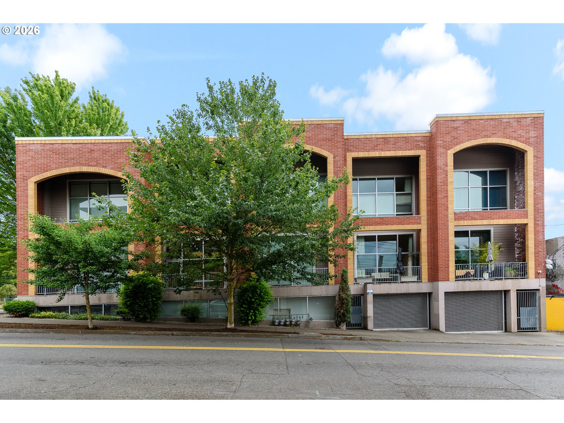 2006 Southeast Morrison Street, Unit B Portland, OR 97214 - Photo 1 of 39