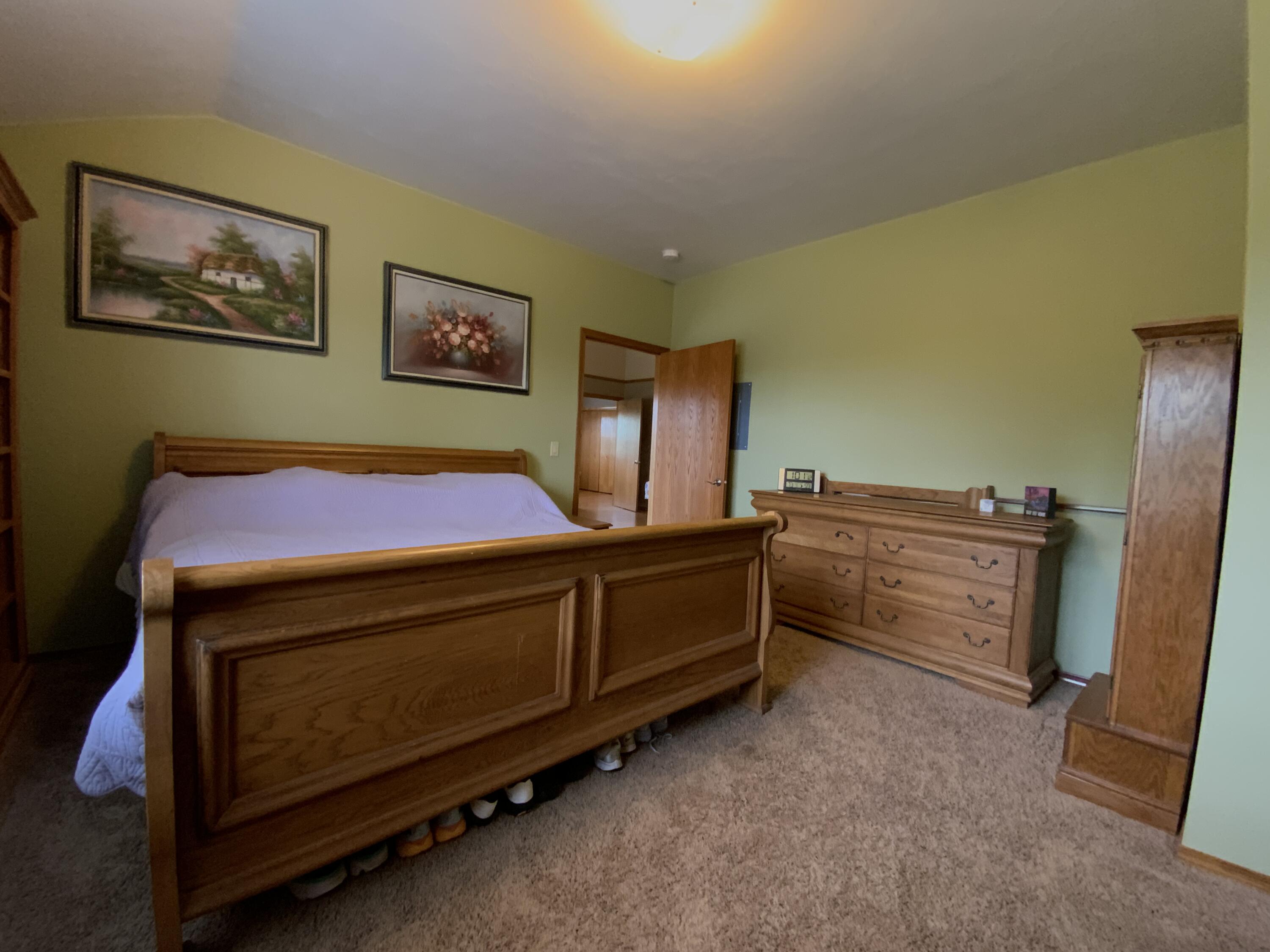 1807 Ridgeway Drive, Unit 38 De Pere, WI 54115 - Photo 22 of 39 2nd bedroom with large closet