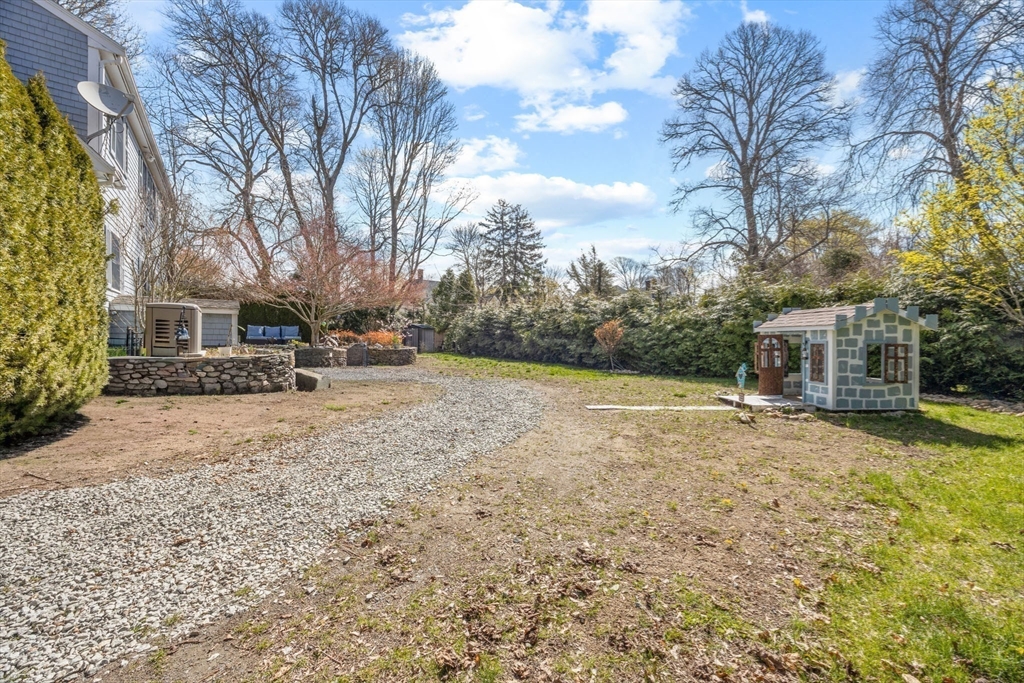 32 Everett Road Bourne, MA 02532 - Photo 27 of 33 Gallery Image 27