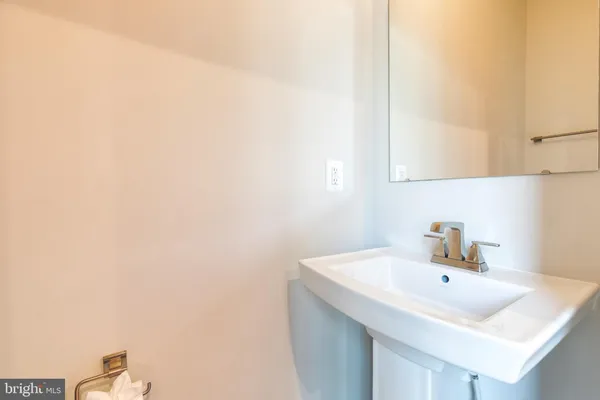 $3,000 | 228 South Newkirk Street, Baltimore, MD 21224