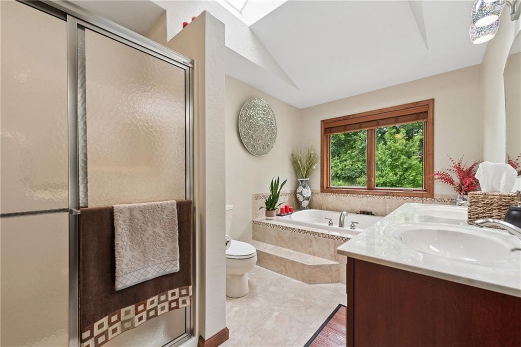 8409 Delaware Avenue Irwin, PA 15642 - Photo 20 of 36 Soaking tub, step in shower & dual sinks
