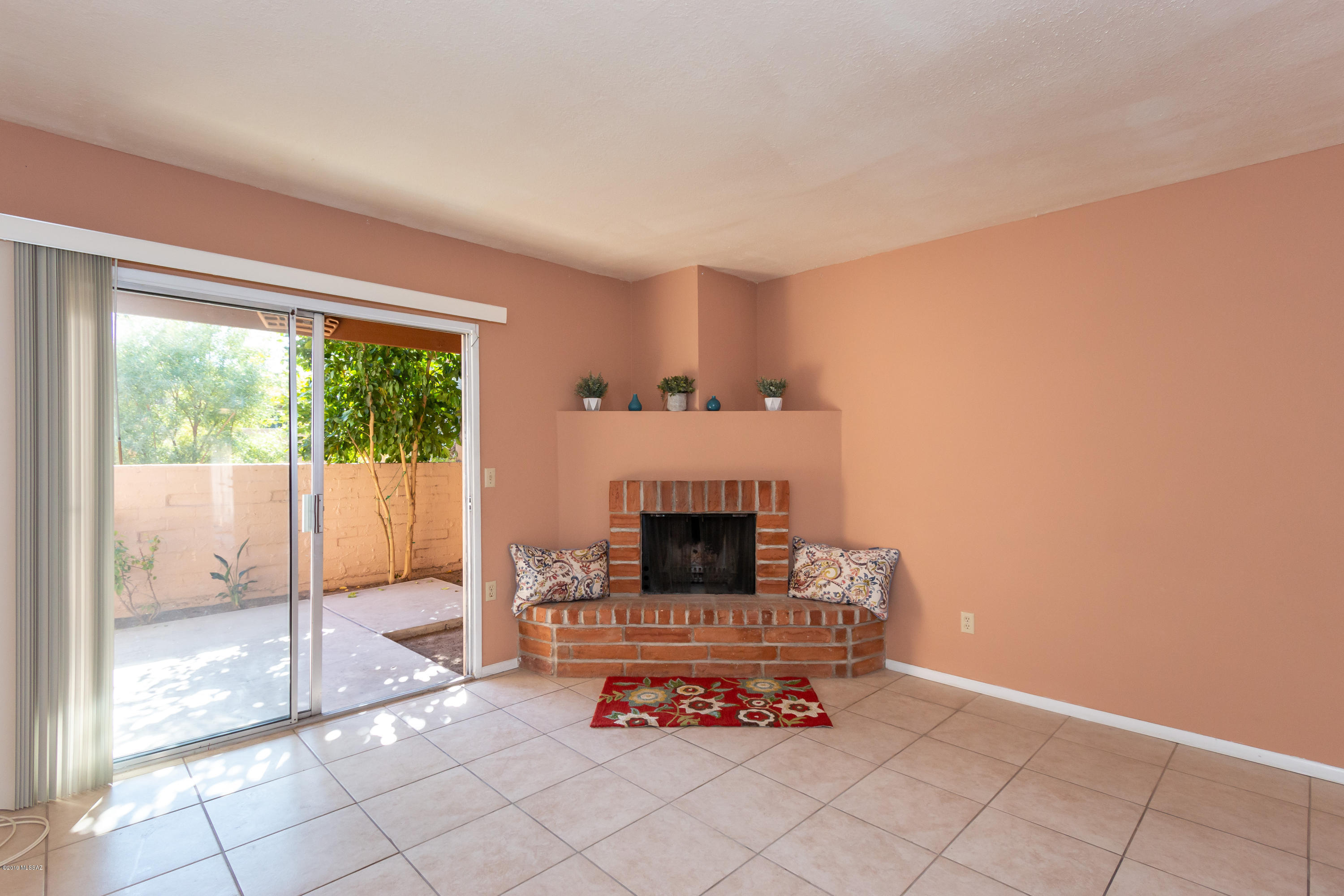 4250 East Blanton Road Tucson, AZ 85712 - Photo 9 of 37