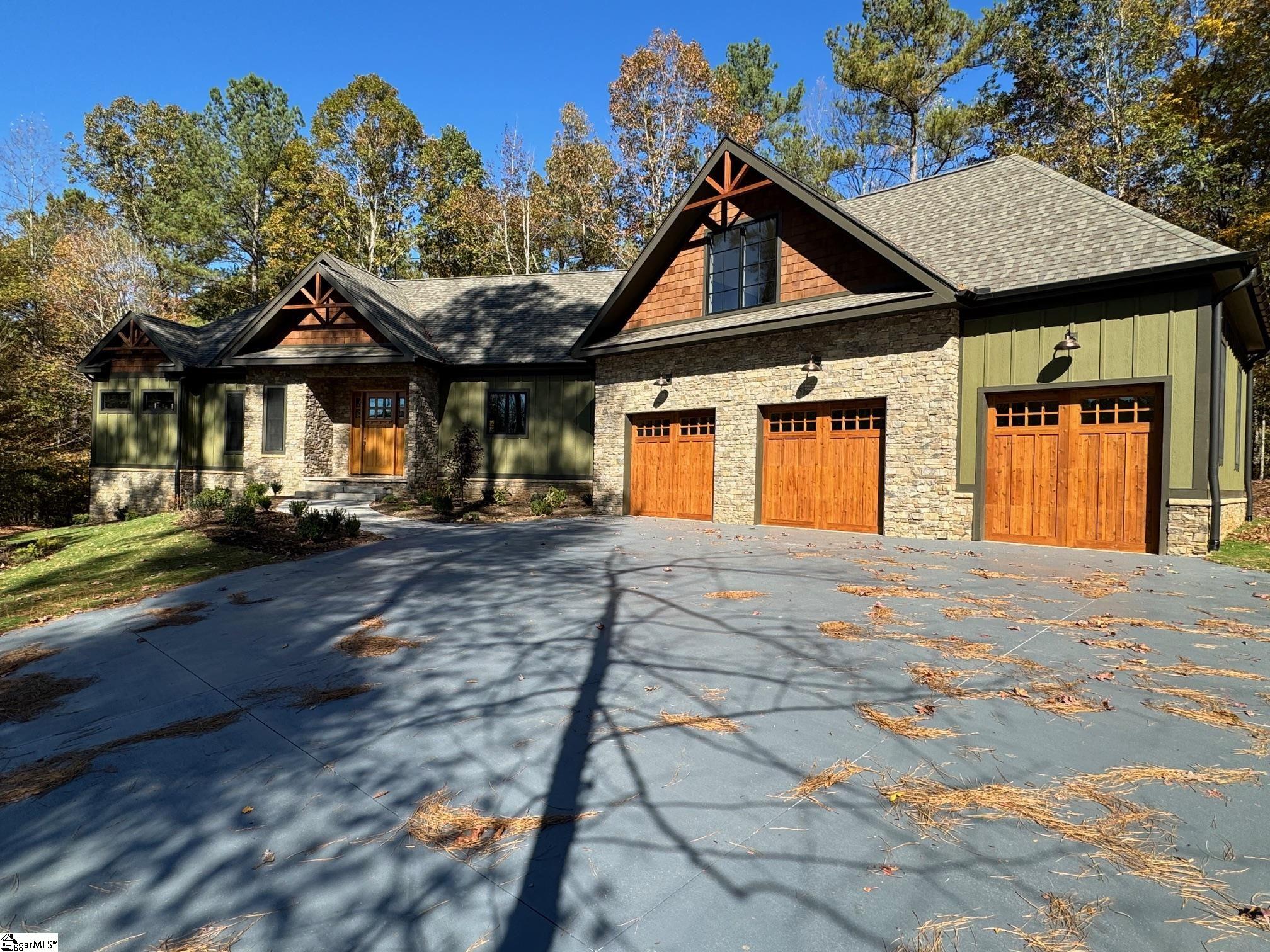 111 Ridge Top Lane Salem, SC 29676 - Photo 3 of 16 As of Nov 1, 2023