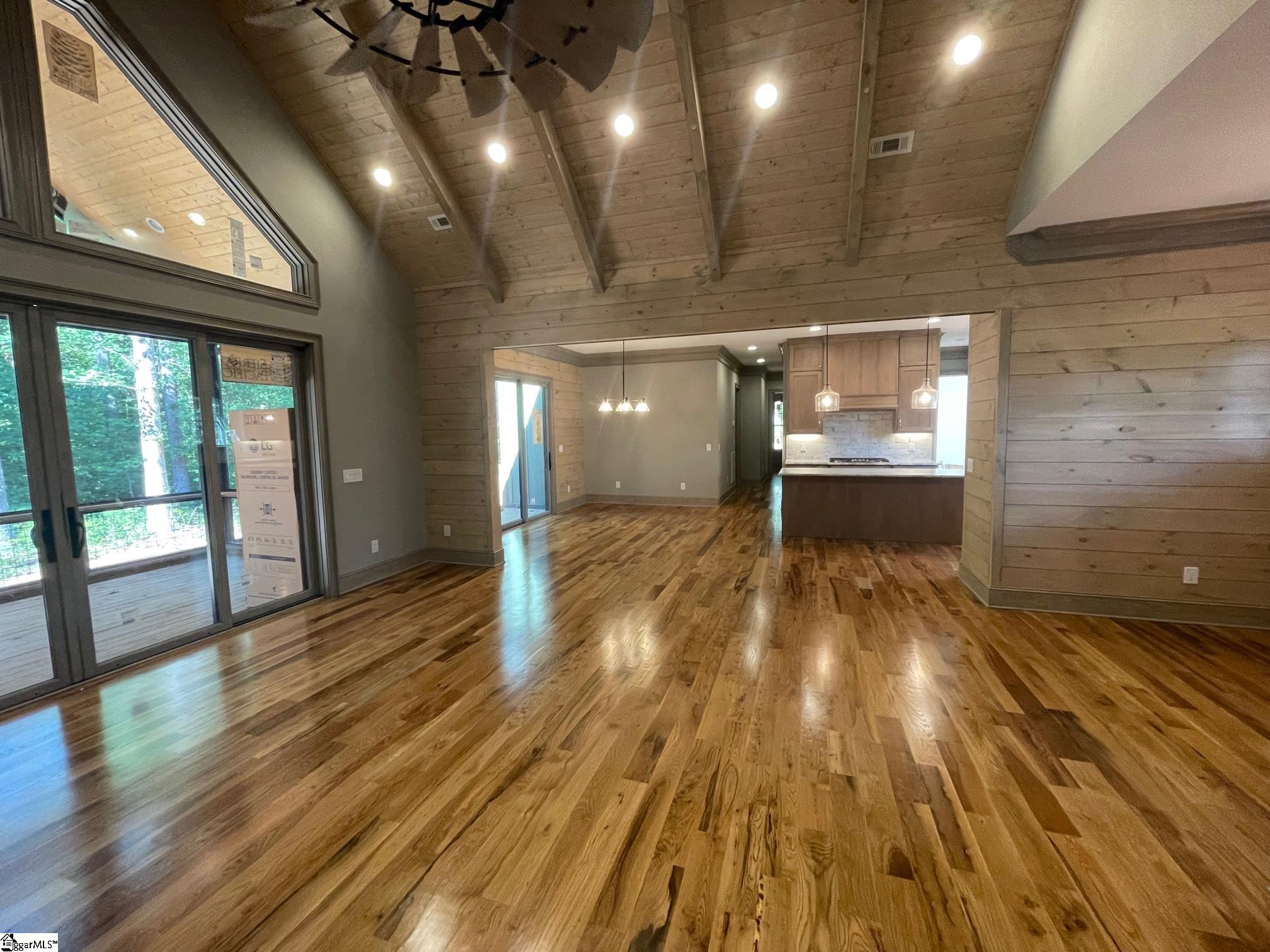 111 Ridge Top Lane Salem, SC 29676 - Photo 6 of 16 Gallery Image 6
