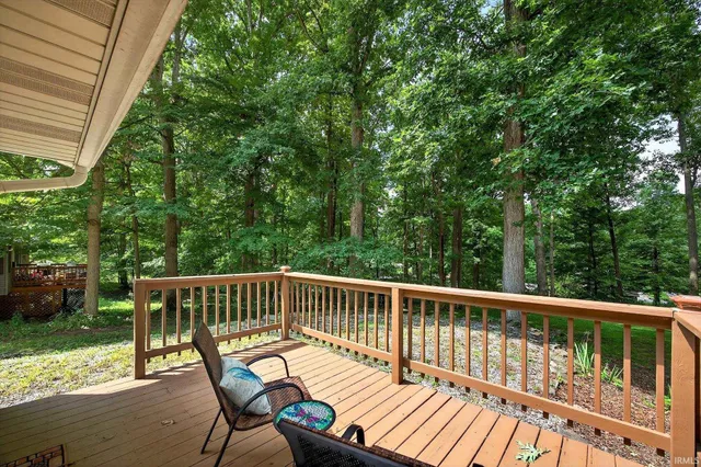 $260,000 | 6161 North Shelly Drive, Ellettsville, IN 47429