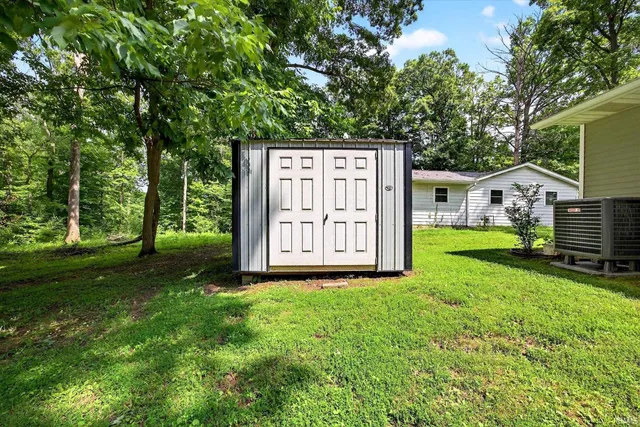 $260,000 | 6161 North Shelly Drive, Ellettsville, IN 47429