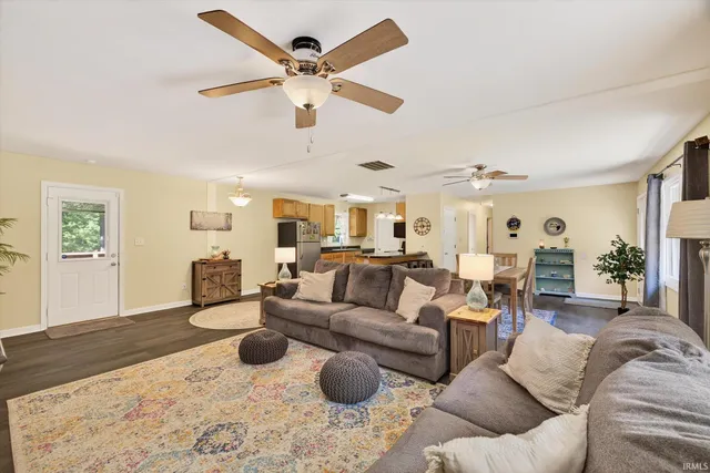 $260,000 | 6161 North Shelly Drive, Ellettsville, IN 47429