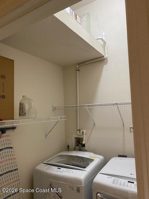 1070 Luminary Circle, Unit 104 Melbourne, FL 32901 - Photo 6 of 14 Laundry