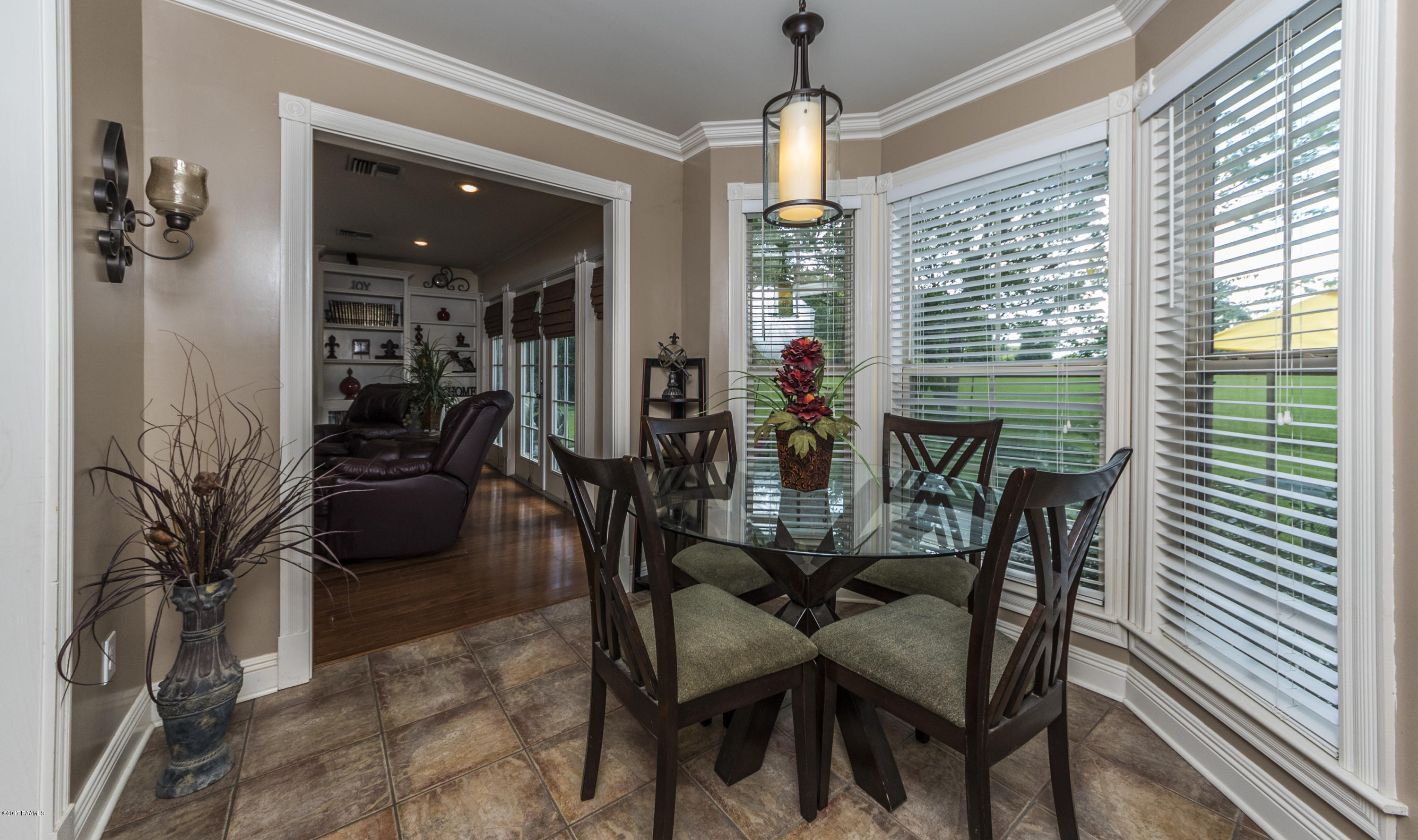 7590 Baudoin Road Maurice, LA 70555 - Photo 6 of 34 Breakfast Nook 1