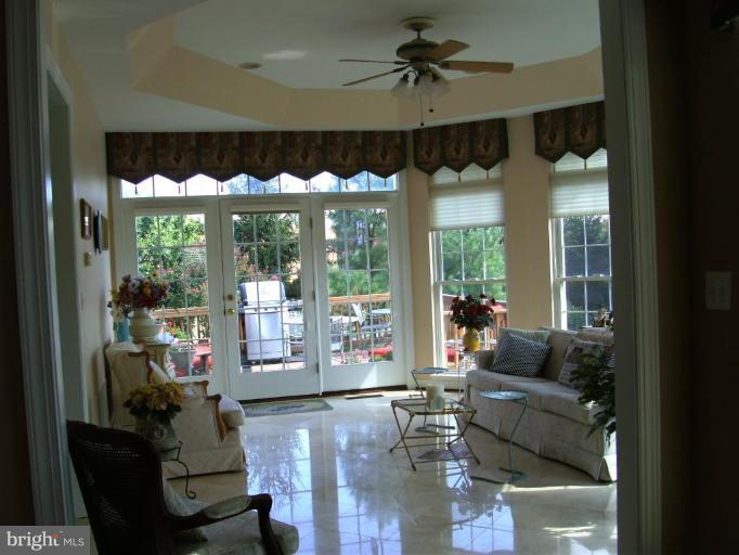 13920 Bromfield Road Germantown, MD 20874 - Photo 3 of 28 Solarium