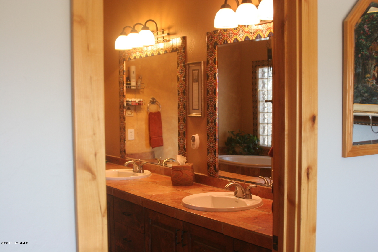 1483 Gale Lane Rio Rico, AZ 85648 - Photo 23 of 47